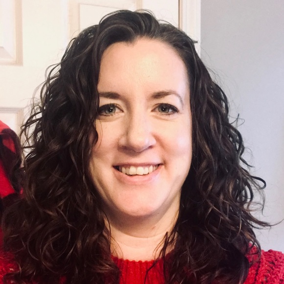 Meet your Posher, Tara - Picture 1 of 1